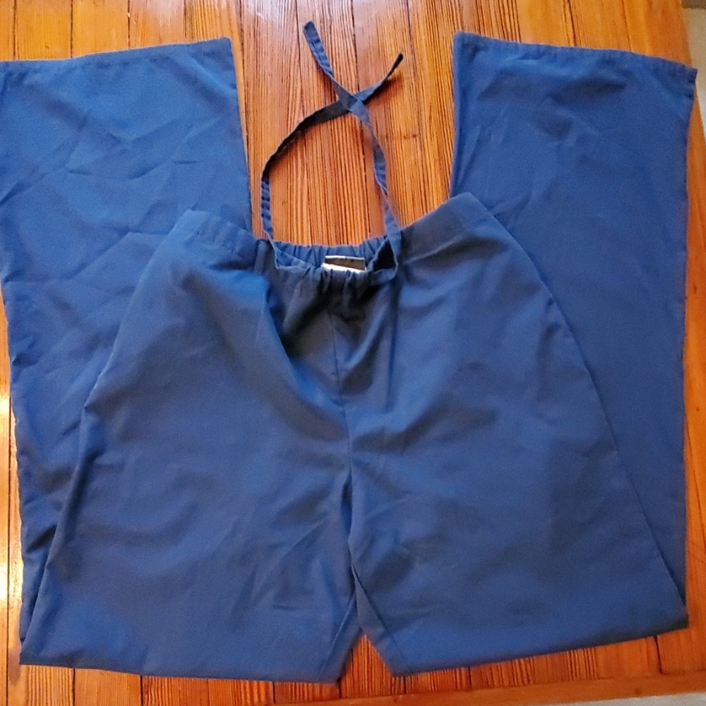 Scrub pant